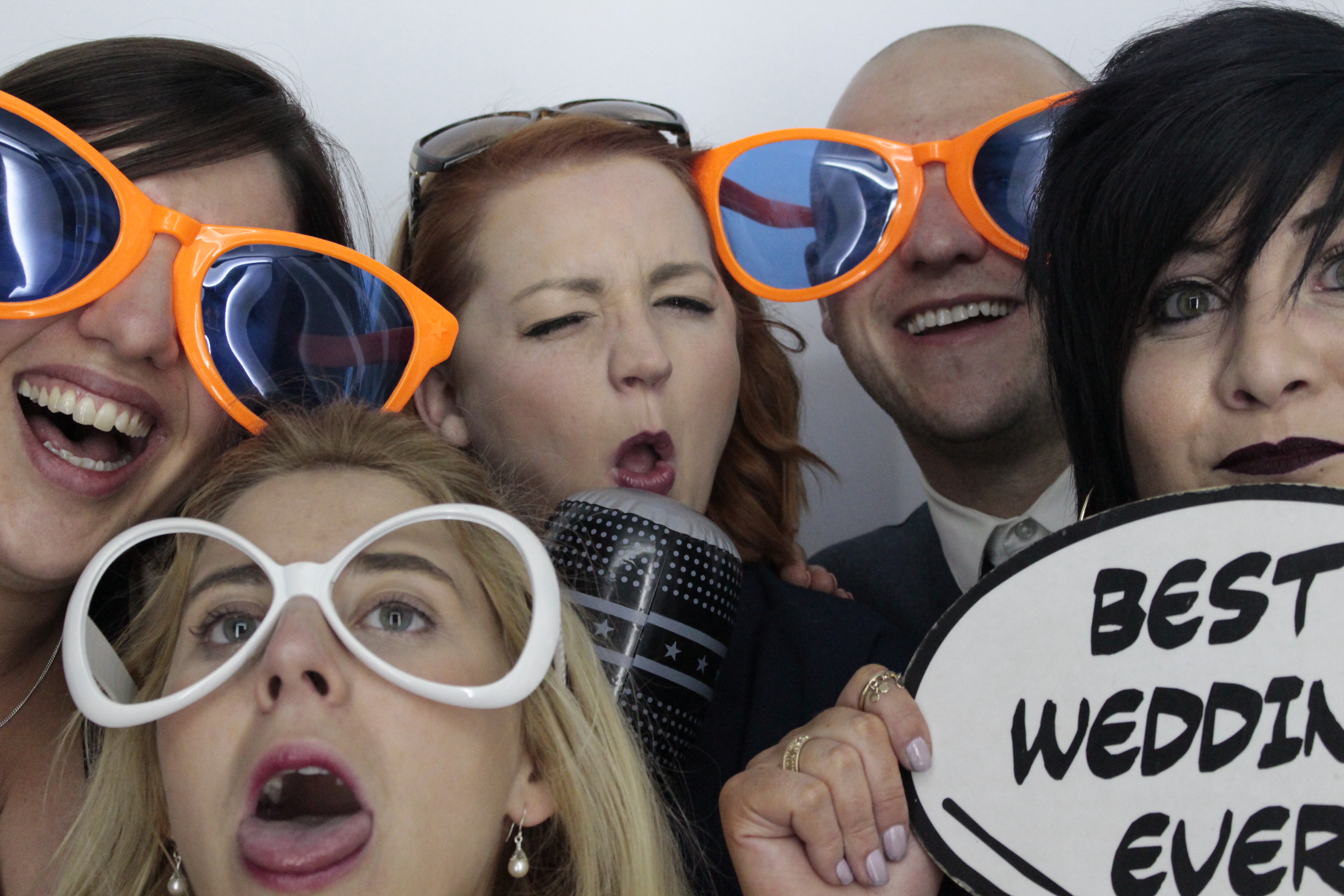Jon and Sarah’s Wedding | View more photos from the event at gallery.myphotoboothexperience.co.uk/u/MyPhotoBoothExperienceLtd/Jon-and-Sarah’s-Wedding